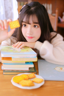 西川里音